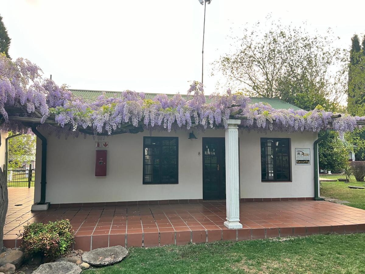 Barnyard Venue Hotel Ermelo Exterior foto